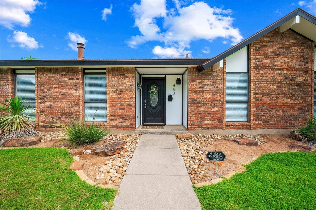408 Shadowcrest Lane, Coppell, TX 75019 408 Shadowcrest Lane, Coppell, TX 75019