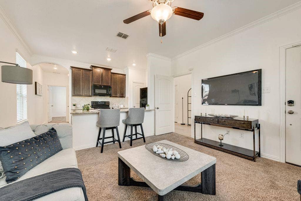 4720 River Edge Place, Frisco, TX 75036 4720 River Edge Place, Frisco, TX 75036