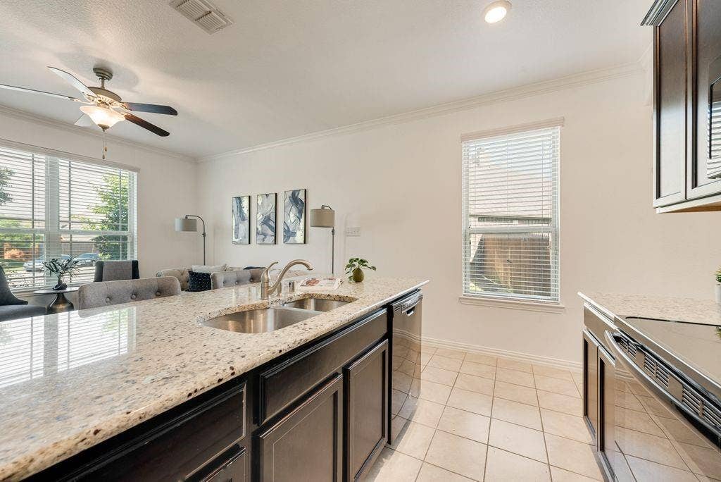 4720 River Edge Place, Frisco, TX 75036 4720 River Edge Place, Frisco, TX 75036