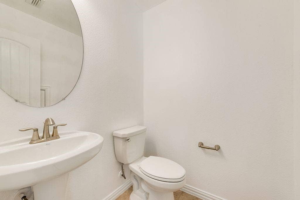 4720 River Edge Place, Frisco, TX 75036 4720 River Edge Place, Frisco, TX 75036