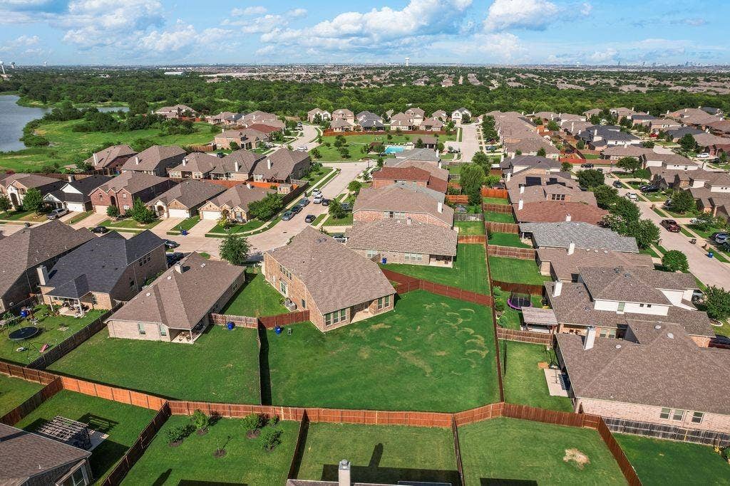 4720 River Edge Place, Frisco, TX 75036 4720 River Edge Place, Frisco, TX 75036
