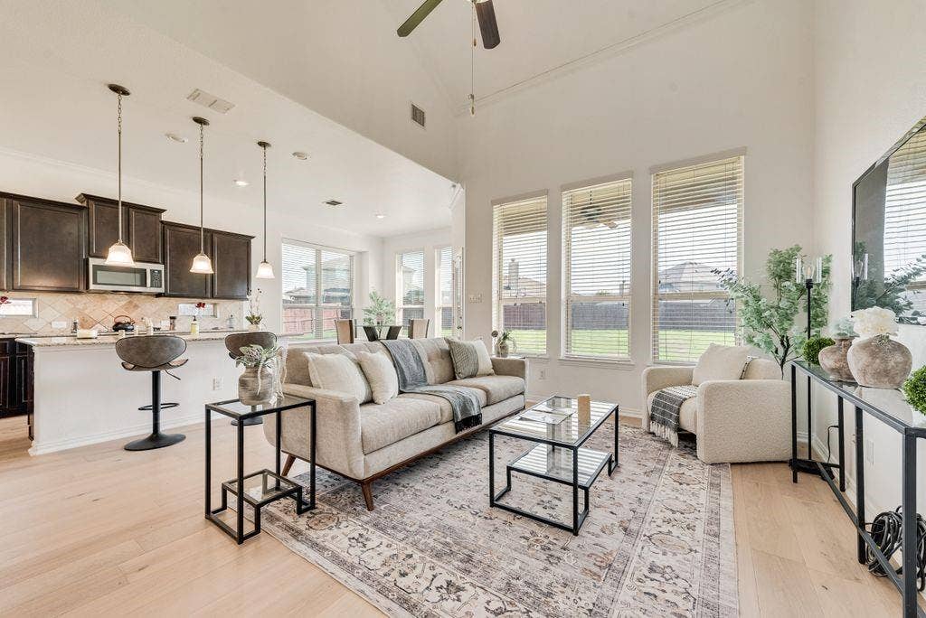 4720 River Edge Place, Frisco, TX 75036 4720 River Edge Place, Frisco, TX 75036