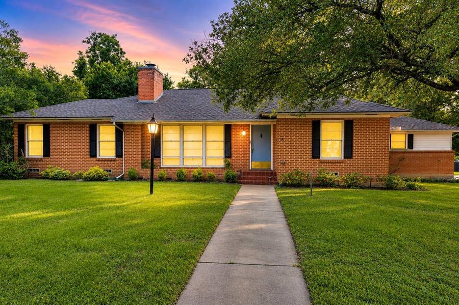 Property photo for 3228 Colcord Avenue, Waco, TX