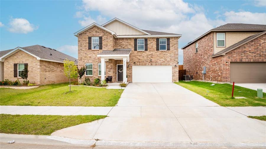 Property photo for 8321 Bufflehead Drive, Fort Worth, TX