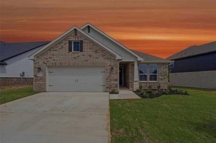 Property photo for 1201 Colca Drive, Springtown, TX