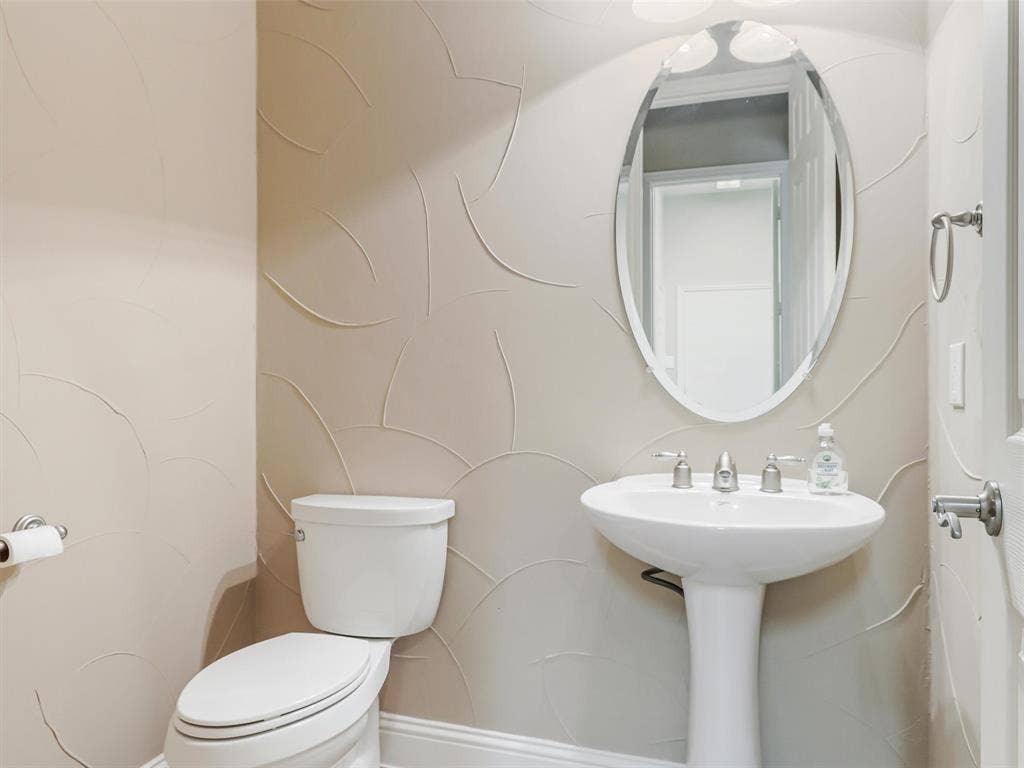 805 Barton Springs Drive, Fairview, TX 75069 805 Barton Springs Drive, Fairview, TX 75069