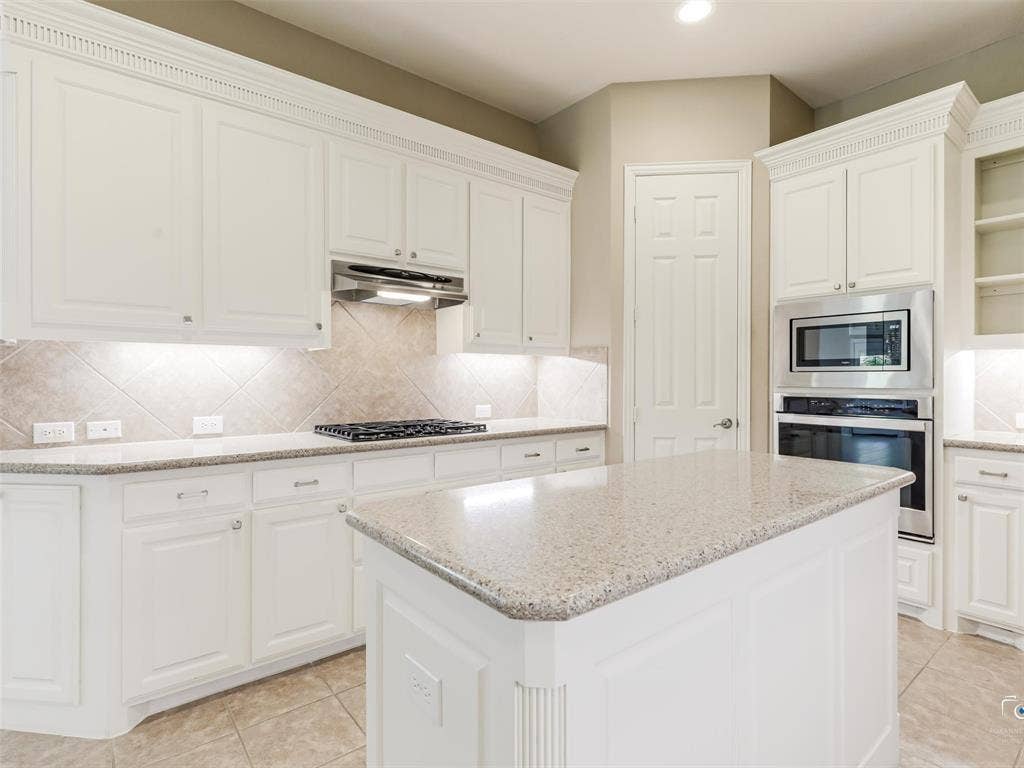 805 Barton Springs Drive, Fairview, TX 75069 805 Barton Springs Drive, Fairview, TX 75069
