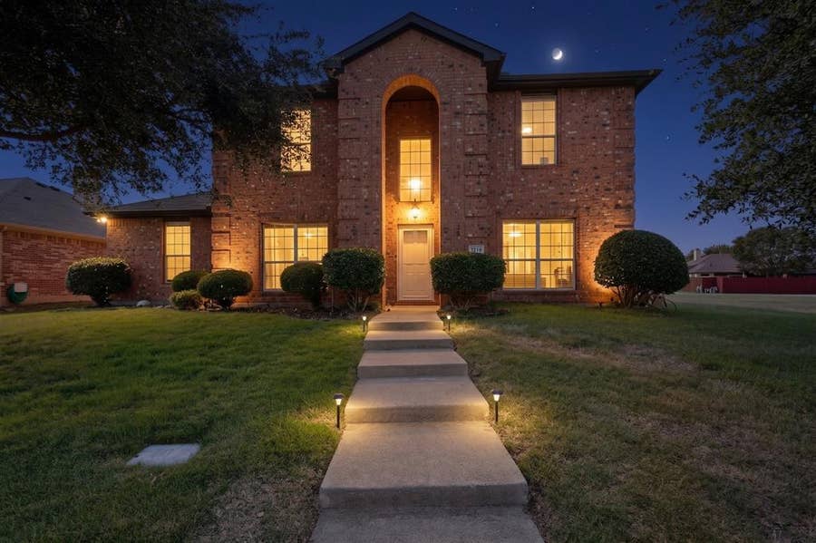 Property photo for 1236 Blue Brook Drive, Rockwall, TX