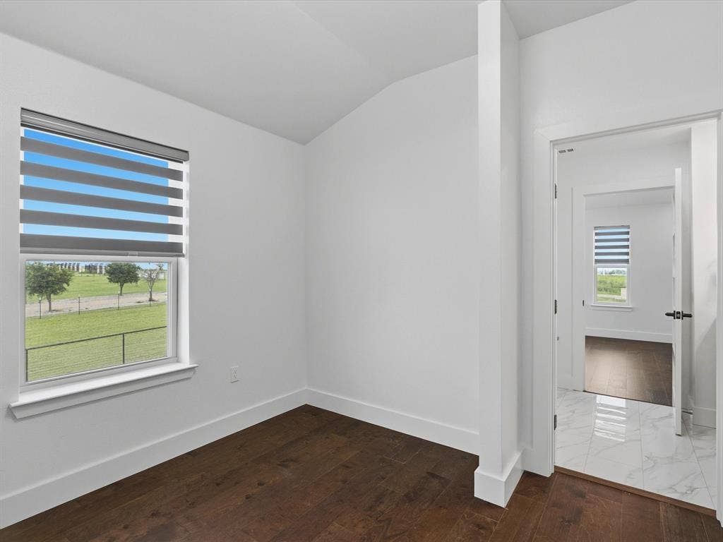4450 E Masch Branch Road, Krum, TX 76249