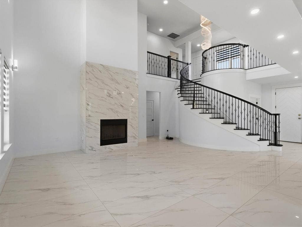 4450 E Masch Branch Road, Krum, TX 76249