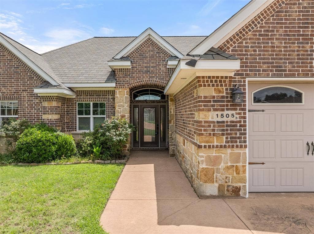1505 Lucy Circle, Lindale, TX 75771 1505 Lucy Circle, Lindale, TX 75771
