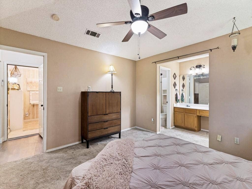 4909 Prairie Creek Trail, Fort Worth, TX 76179 4909 Prairie Creek Trail, Fort Worth, TX 76179