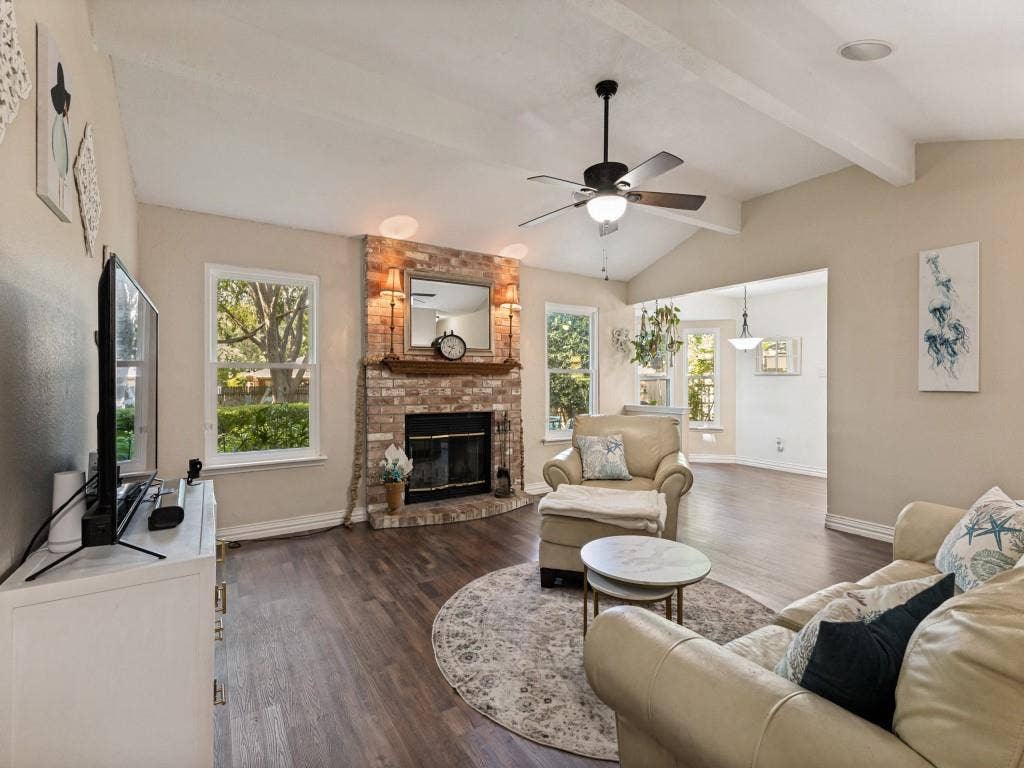 4909 Prairie Creek Trail, Fort Worth, TX 76179 4909 Prairie Creek Trail, Fort Worth, TX 76179
