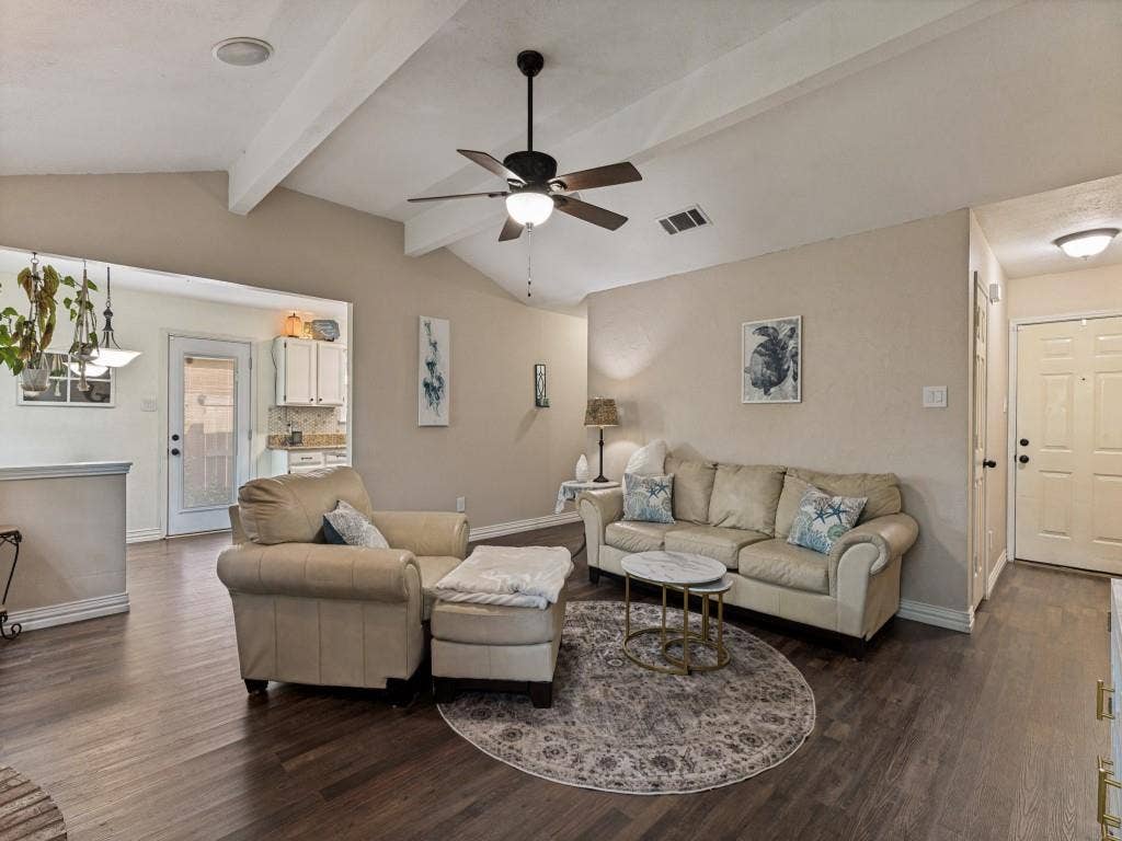 4909 Prairie Creek Trail, Fort Worth, TX 76179 4909 Prairie Creek Trail, Fort Worth, TX 76179