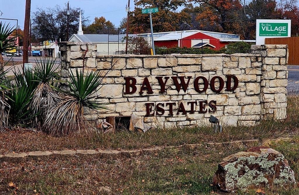 TBD Tanglewood Drive, Mabank, TX 75156 TBD Tanglewood Drive, Mabank, TX 75156