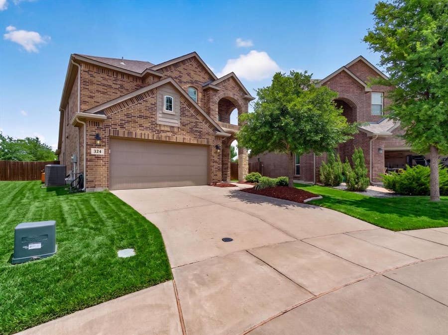 Property photo for 324 Brazoria Lane, McKinney, TX