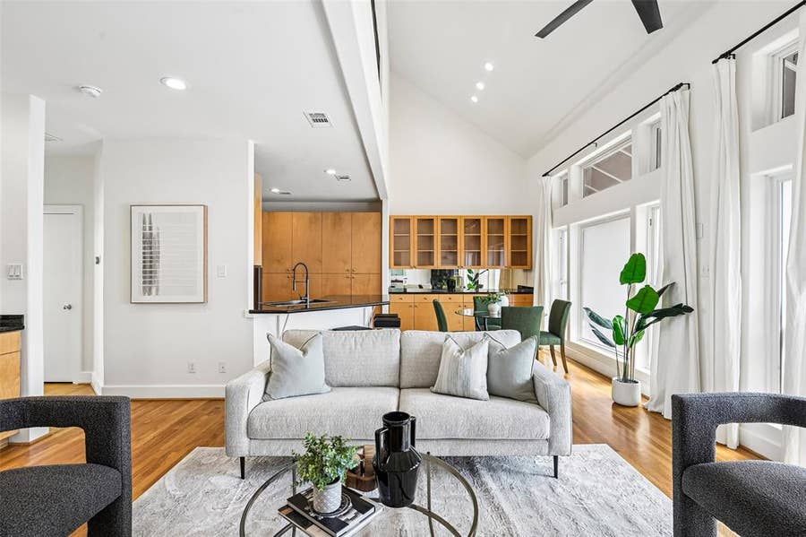 Property photo for 3524 Cedarplaza Lane, Dallas, TX