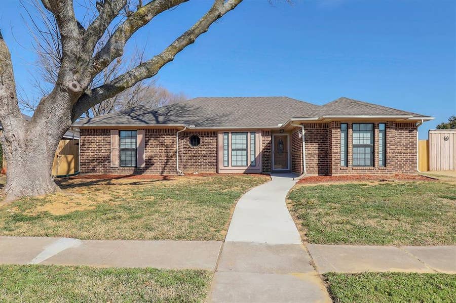 Property photo for 7701 Cornell Drive, Rowlett, TX