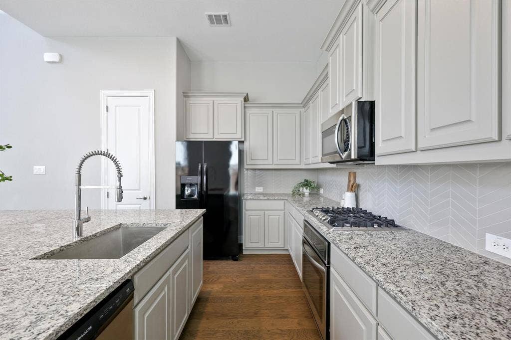 Kitchen includes all appliances
