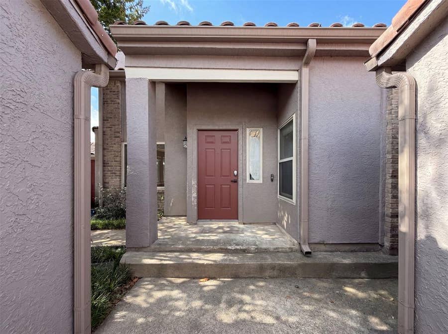 Property photo for 4242 N Capistrano Drive, #150, Dallas, TX