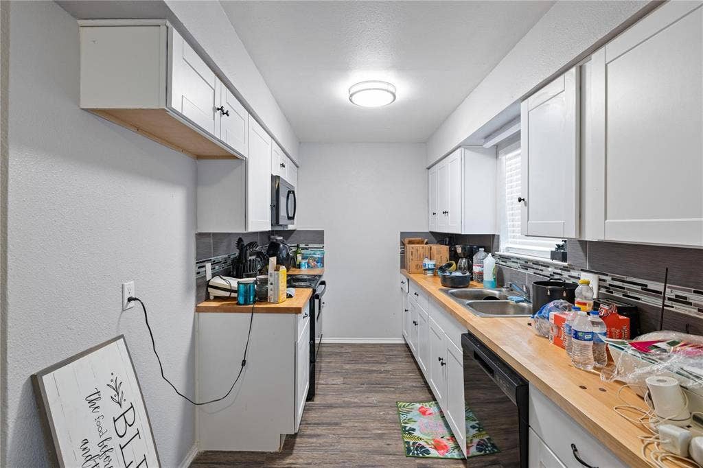 107 Ray Street, Arlington, TX 76010 107 Ray Street, Arlington, TX 76010