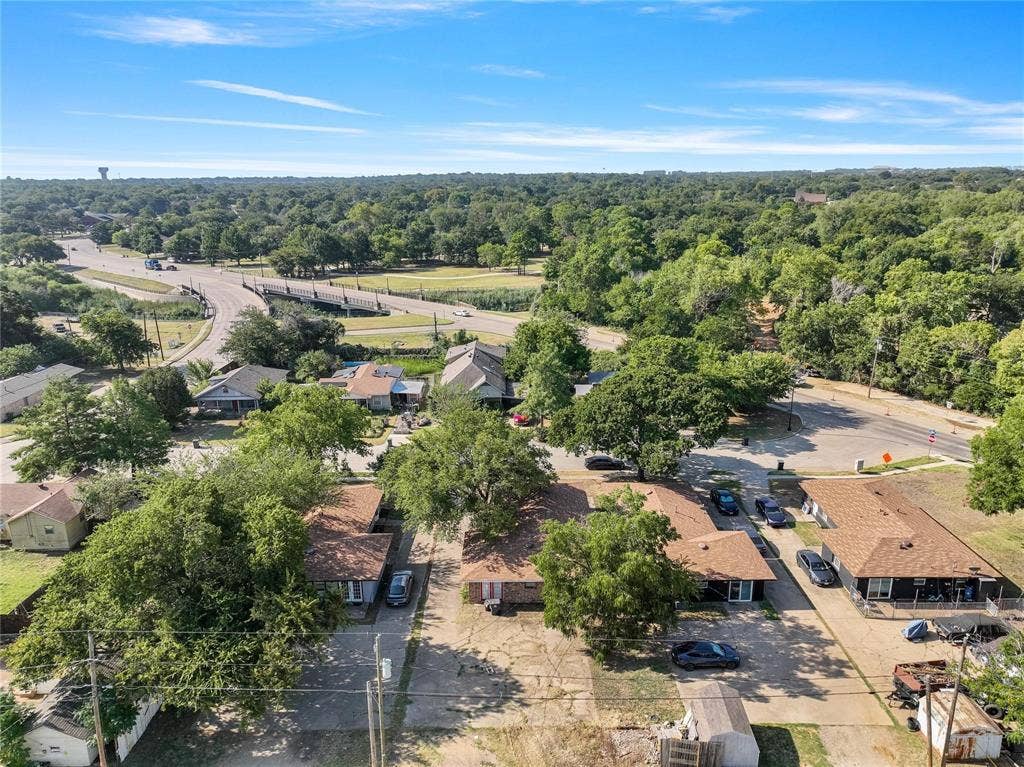 107 Ray Street, Arlington, TX 76010 107 Ray Street, Arlington, TX 76010