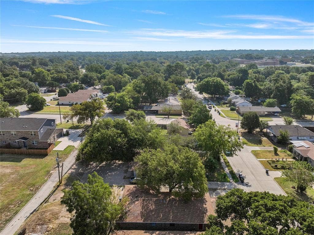 107 Ray Street, Arlington, TX 76010 107 Ray Street, Arlington, TX 76010
