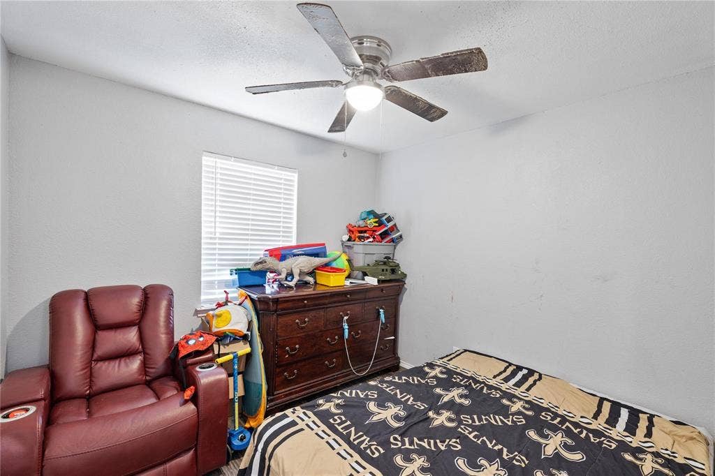 107 Ray Street, Arlington, TX 76010 107 Ray Street, Arlington, TX 76010