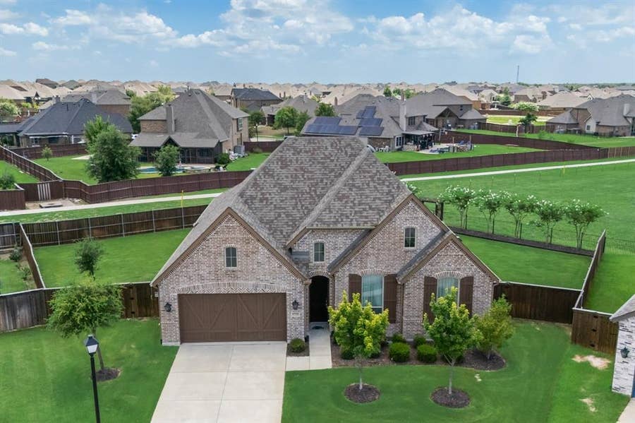Property photo for 1733 Puglia Court, McLendon Chisholm, TX