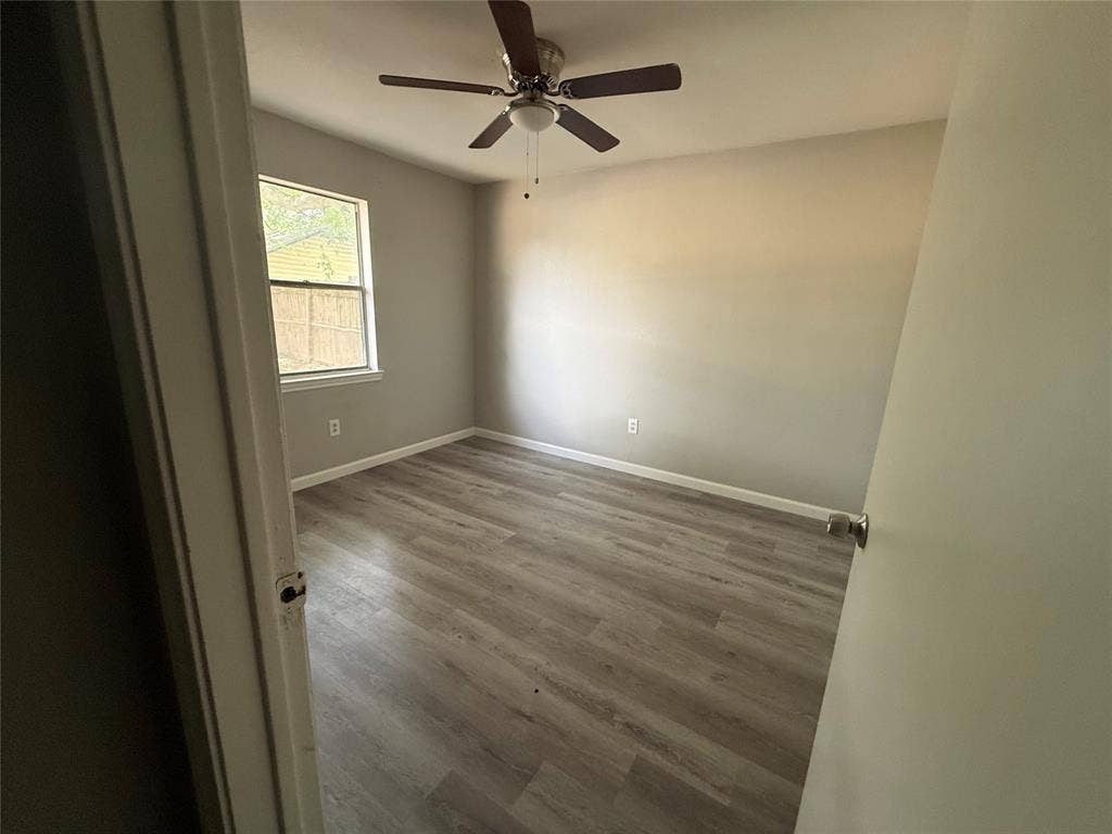 109 Ray Street, Arlington, TX 76010
