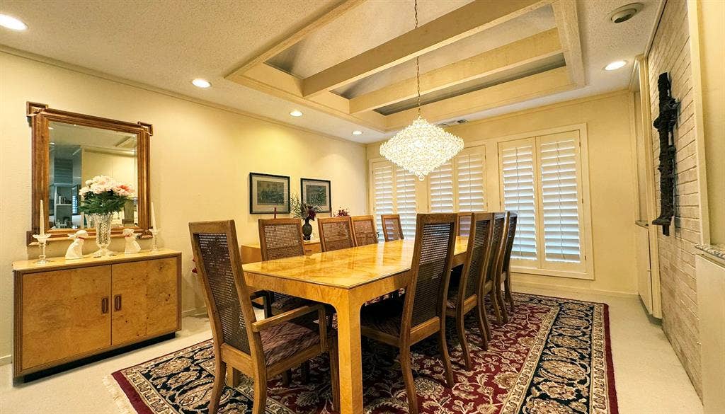 200 Balboa Court, Irving, TX 75062 Dining Room
