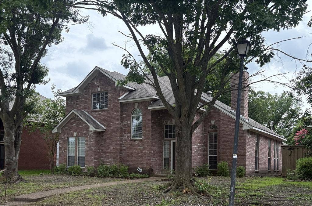 8902 Bayshore Lane, Rowlett, TX 75088