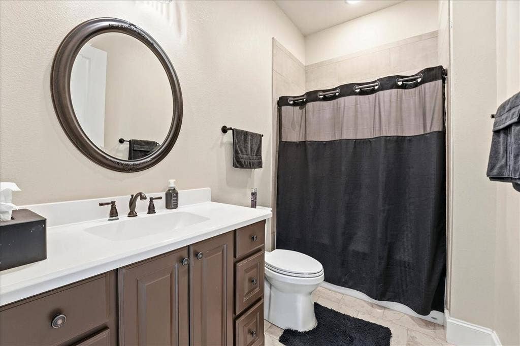 11049 County Road 417, Tyler, TX 75704