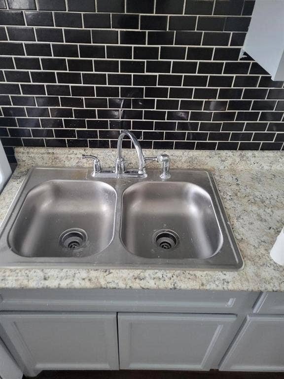 5301 Collingsworth, Houston, TX 77026