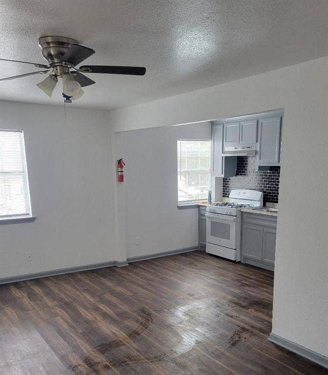 5301 Collingsworth, Houston, TX 77026