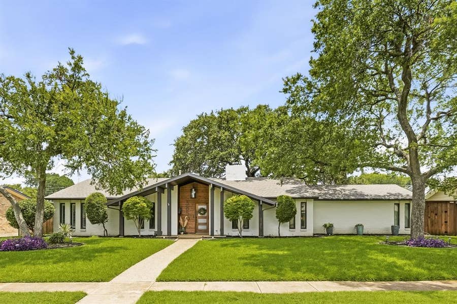Property photo for 3850 Boca Bay Drive, Dallas, TX