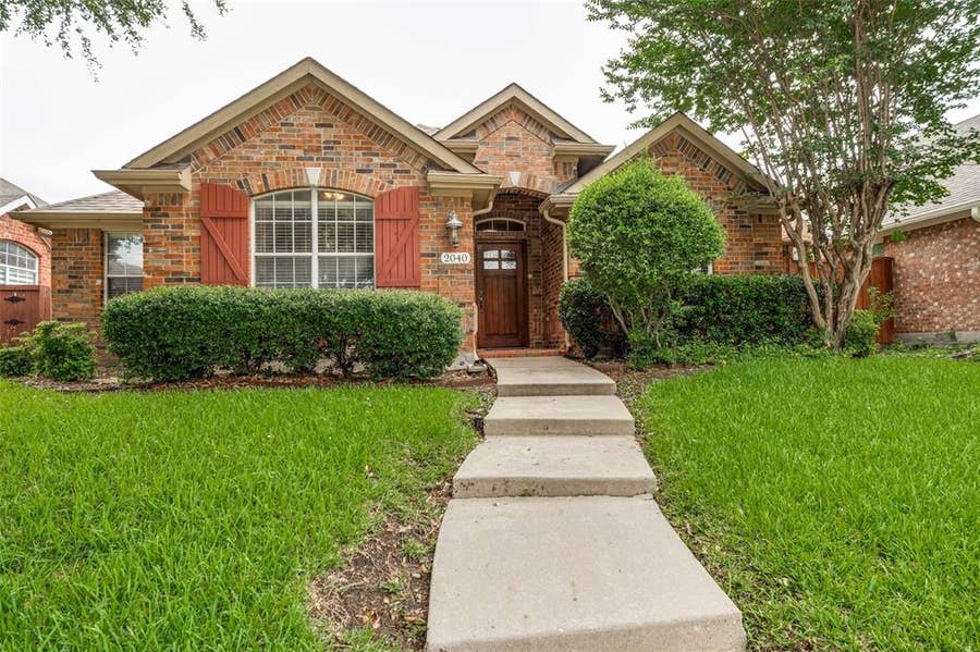 Property photo for 2040 Saint Anne Drive, Allen, TX