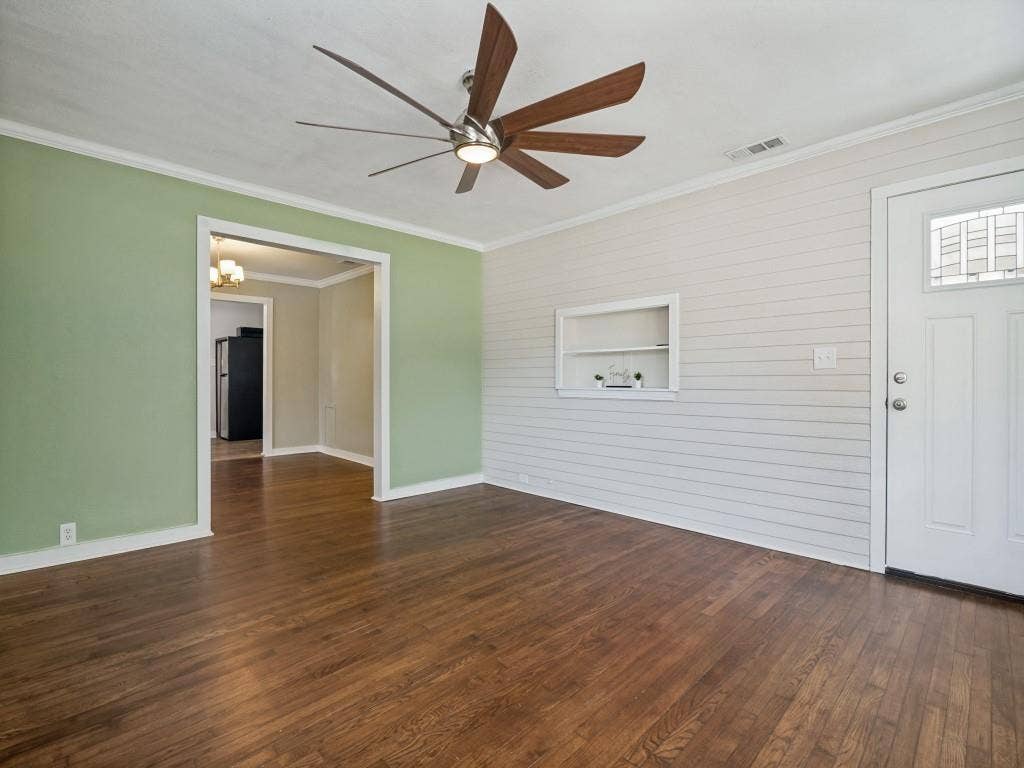 5610 Lyons Road, Garland, TX 75043 5610 Lyons Road, Garland, TX 75043