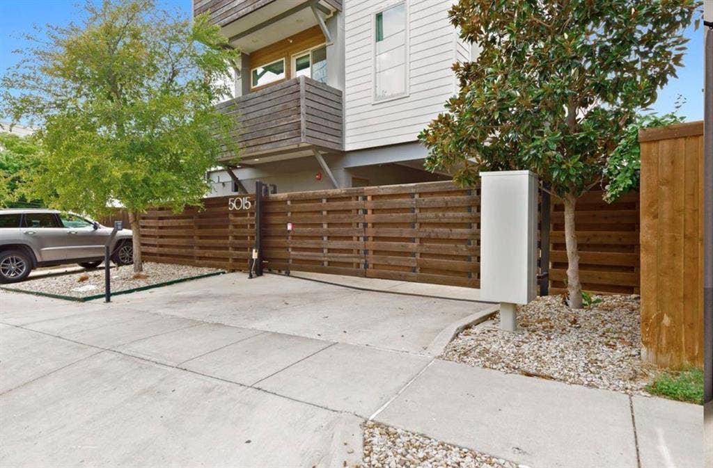 5015 Manett Street, #106, Dallas, TX 75206 5015 Manett Street, #106, Dallas, TX 75206