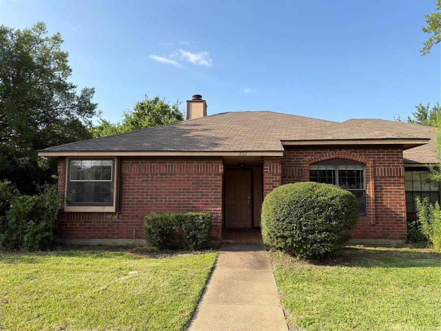Property photo for 553 Parkway Boulevard, Coppell, TX