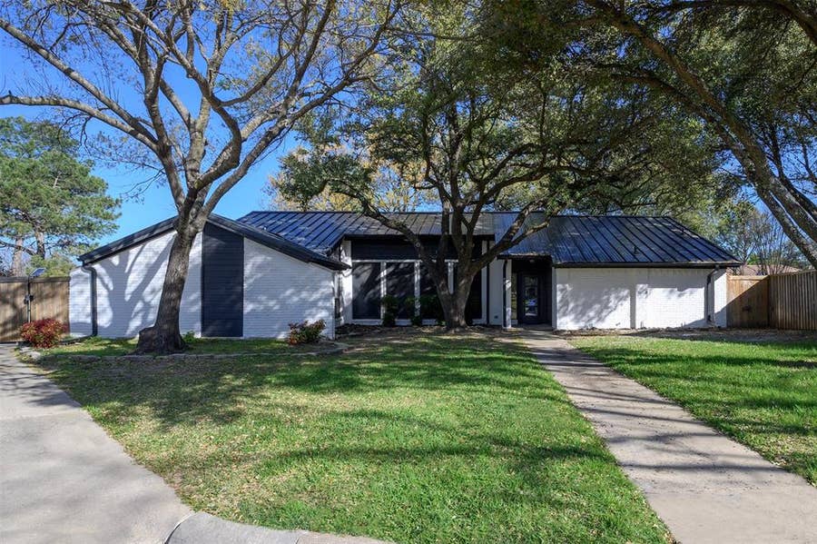 Property photo for 1035 Wilshire Drive, Trophy Club, TX