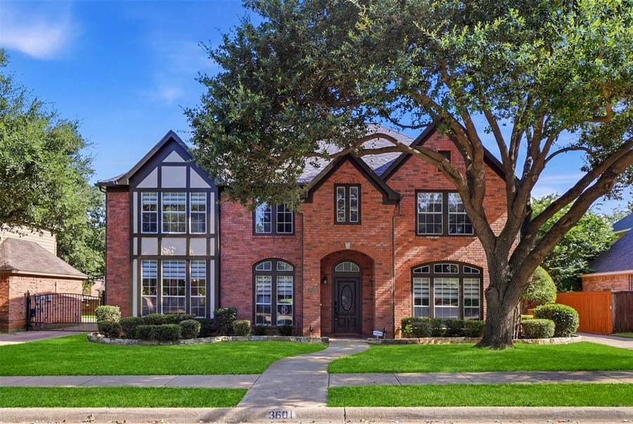 Property photo for 3601 Sandhurst Drive, Flower Mound, TX