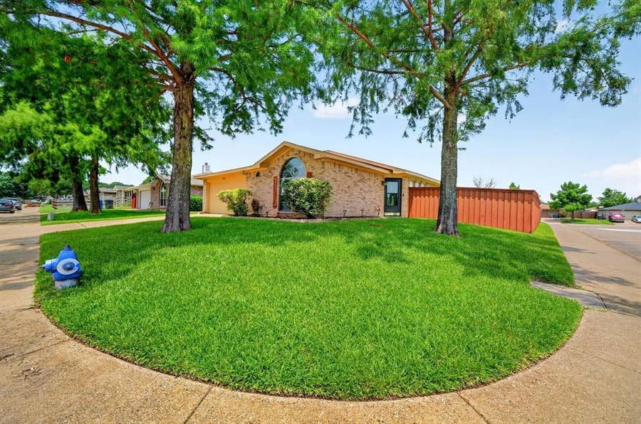 Property photo for 9339 CRIMNSON Court, Dallas, TX