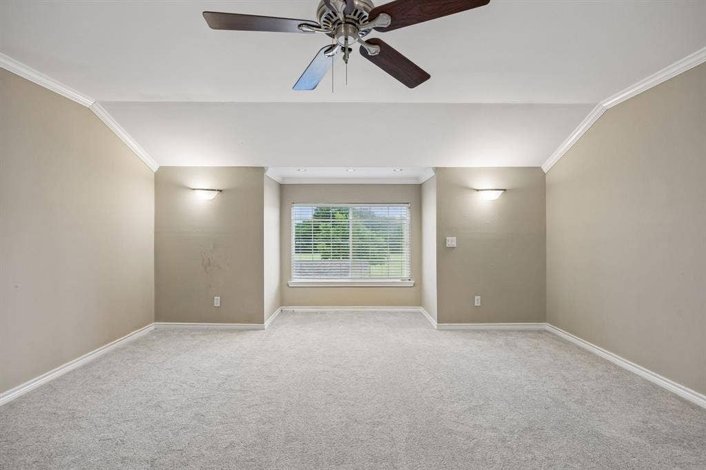 1700 Rock Ridge Road, Lucas, TX 75002 Flex room in the middle of the upstairs. Could be play room or media room.