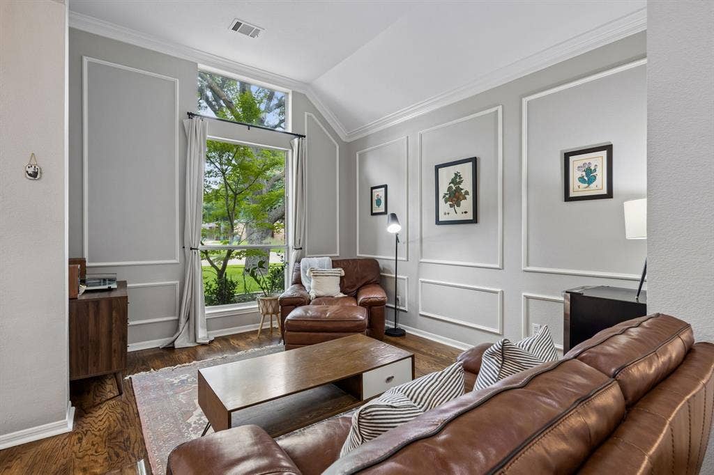 3104 Congress Avenue, Plano, TX 75025 3104 Congress Avenue, Plano, TX 75025