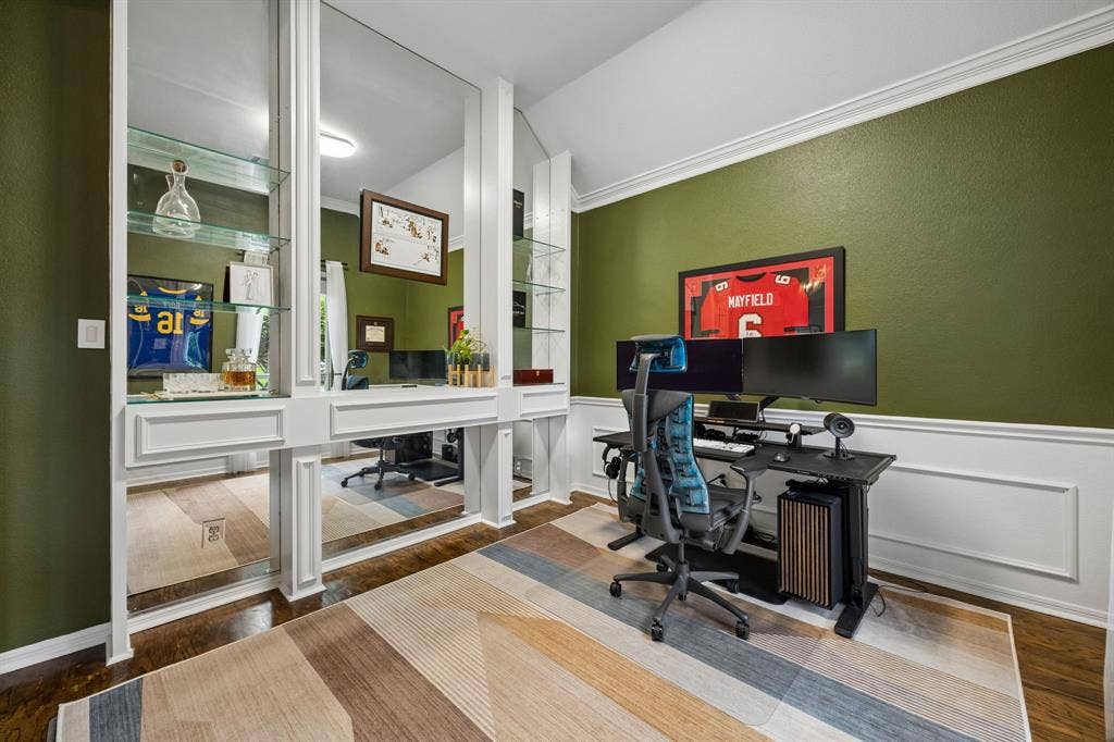 3104 Congress Avenue, Plano, TX 75025 3104 Congress Avenue, Plano, TX 75025