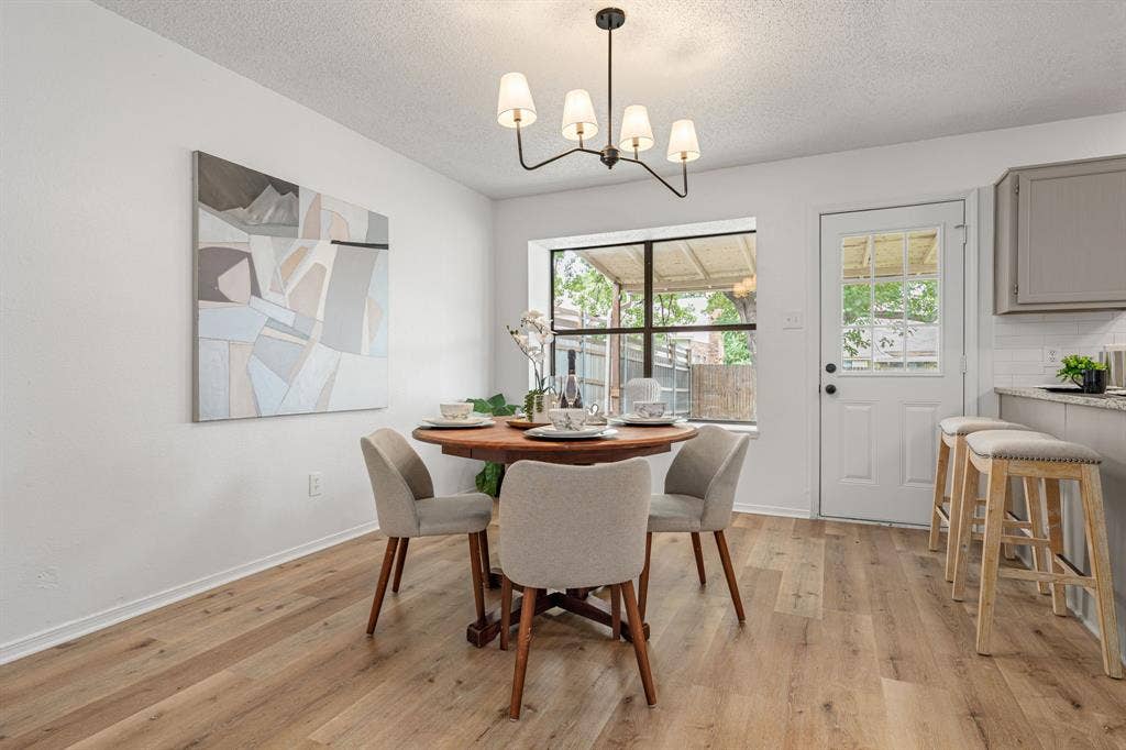 1230 Castleman Drive, Cedar Hill, TX 75104 1230 Castleman Drive, Cedar Hill, TX 75104