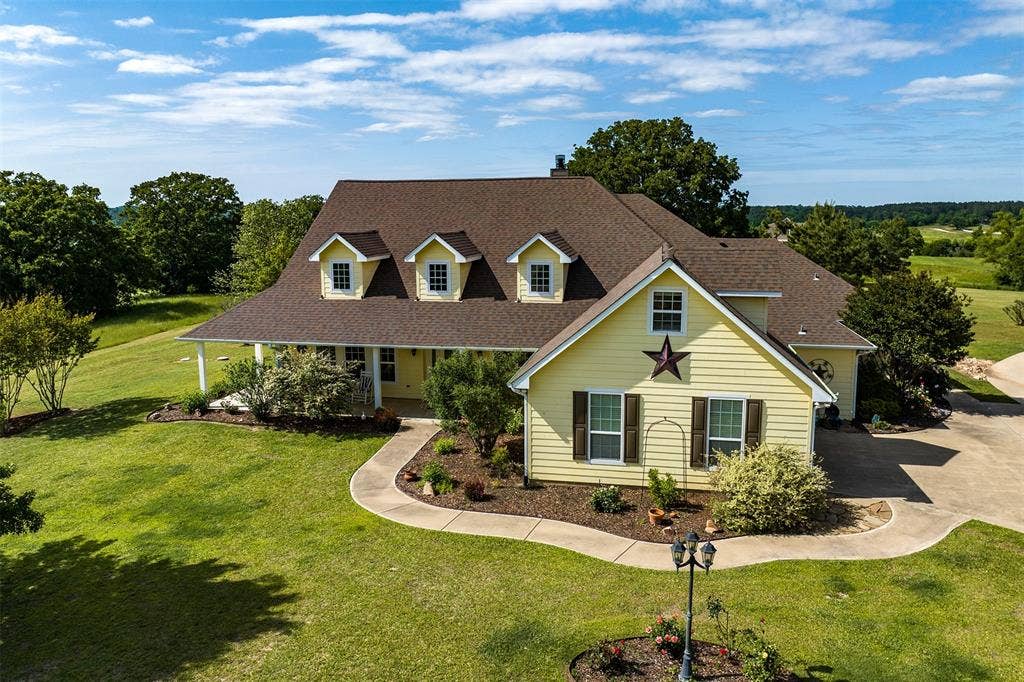 5270 Saddle Ridge Court, Athens, TX 75752 5270 Saddle Ridge Court, Athens, TX 75752