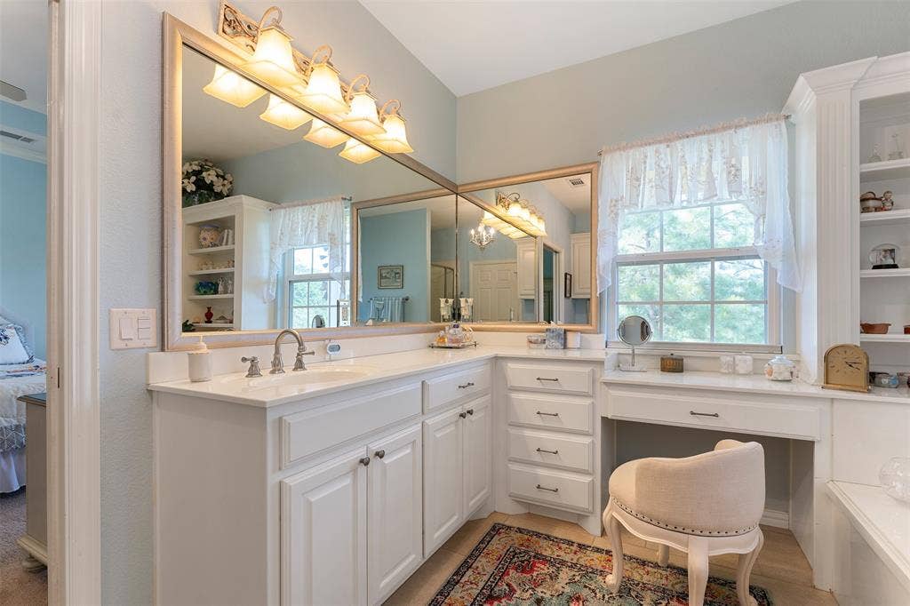 5270 Saddle Ridge Court, Athens, TX 75752 5270 Saddle Ridge Court, Athens, TX 75752