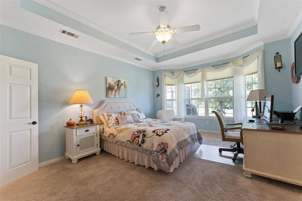 5270 Saddle Ridge Court, Athens, TX 75752 5270 Saddle Ridge Court, Athens, TX 75752